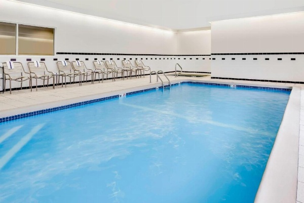 Fairfield Inn by Marriott Manhattan image 19